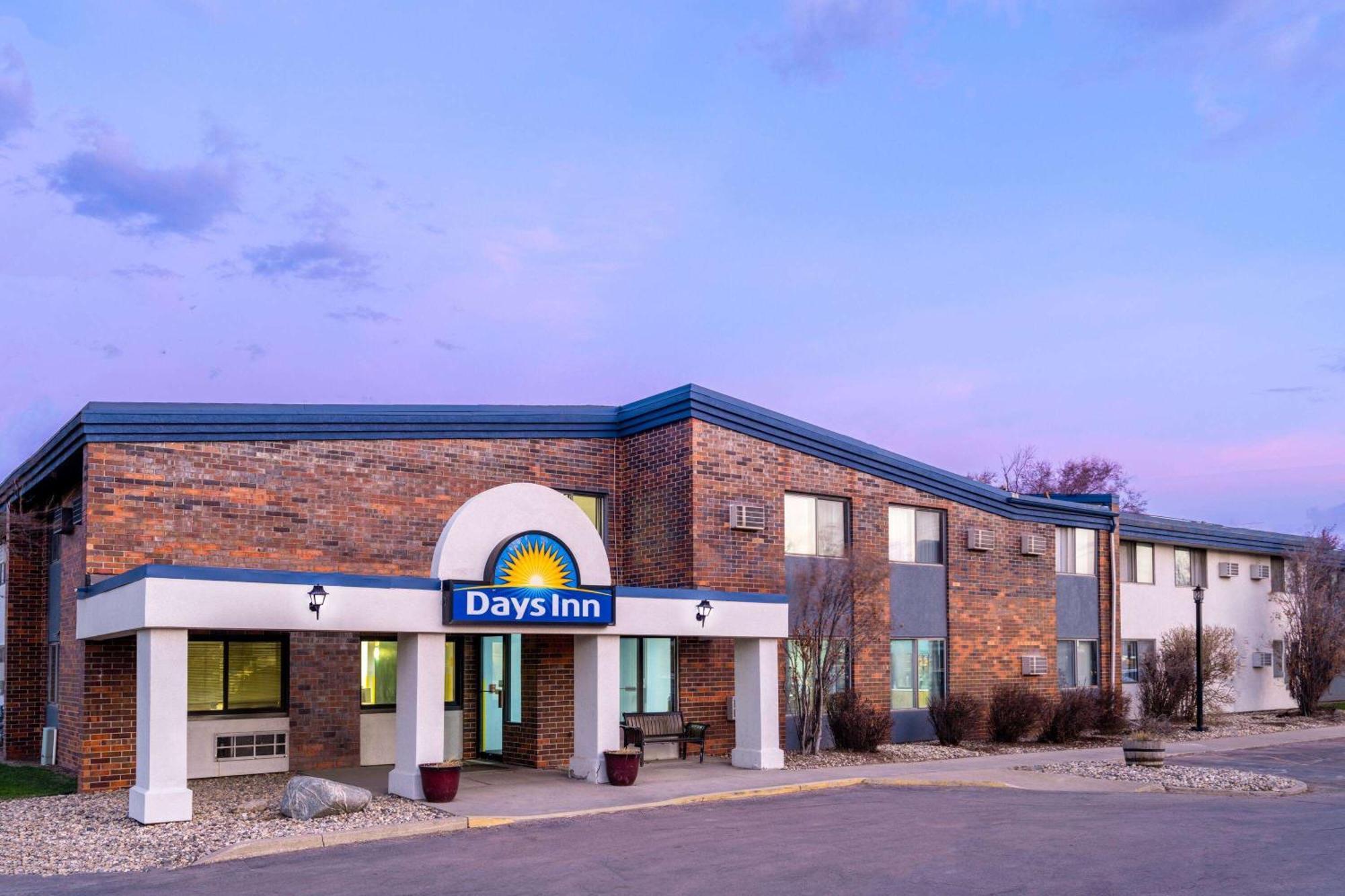 Days Inn By Wyndham Sioux Falls Airport Exterior foto